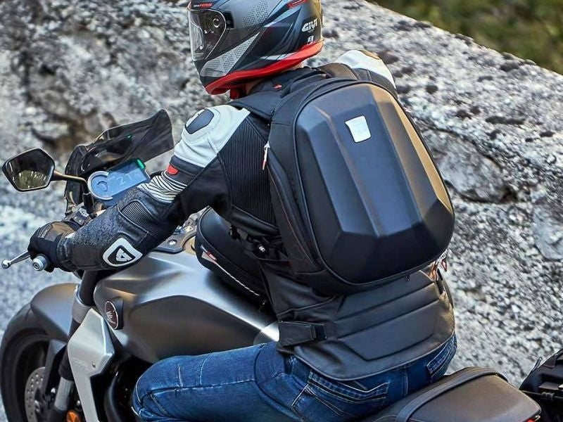 MOCHILA GIVI ST606 - SECURTEX MOTOR S.L (t/a MaximoMoto)