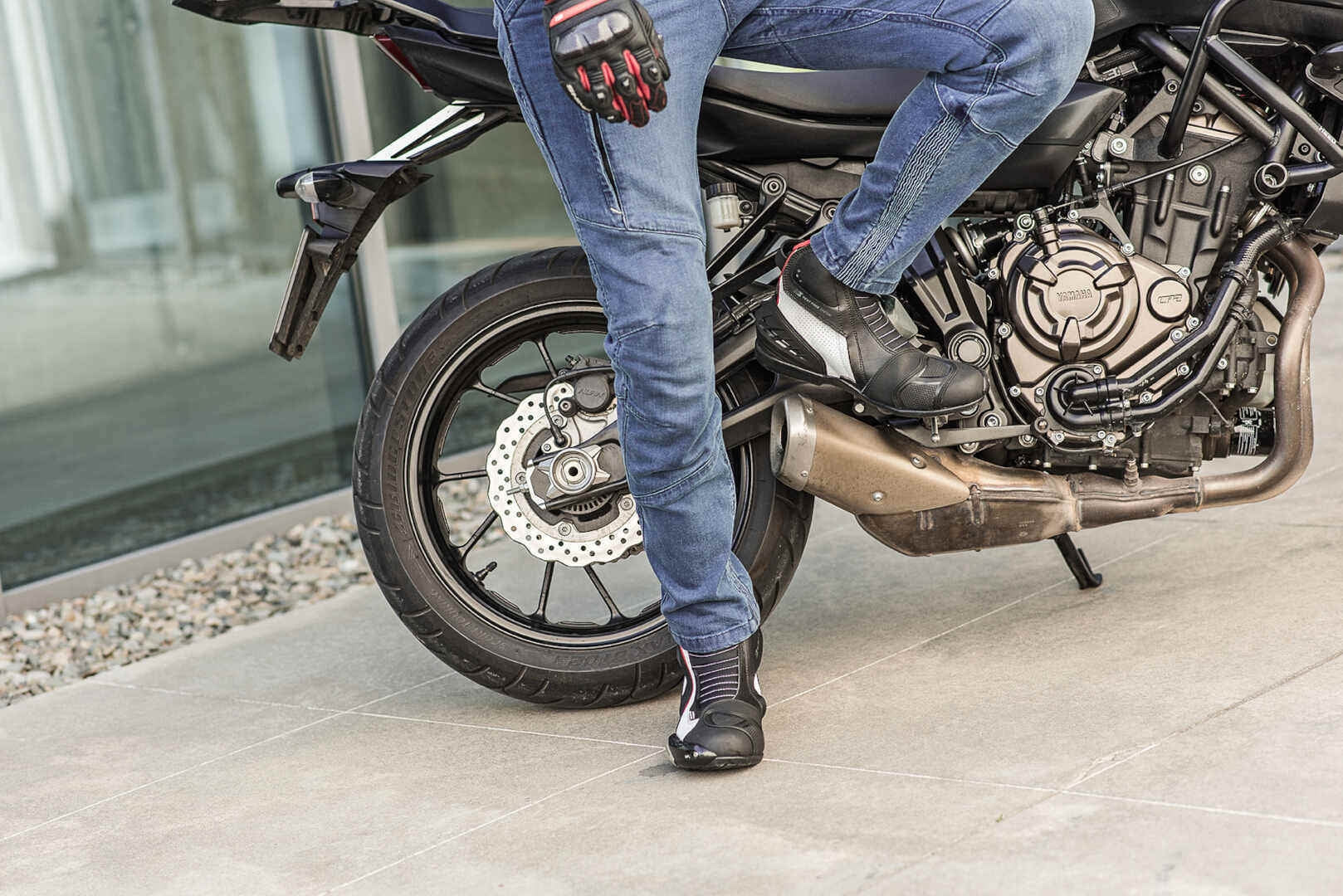 SHIMA SX-6 BOOTS WHITE - SECURTEX MOTOR S.L (t/a MaximoMoto)