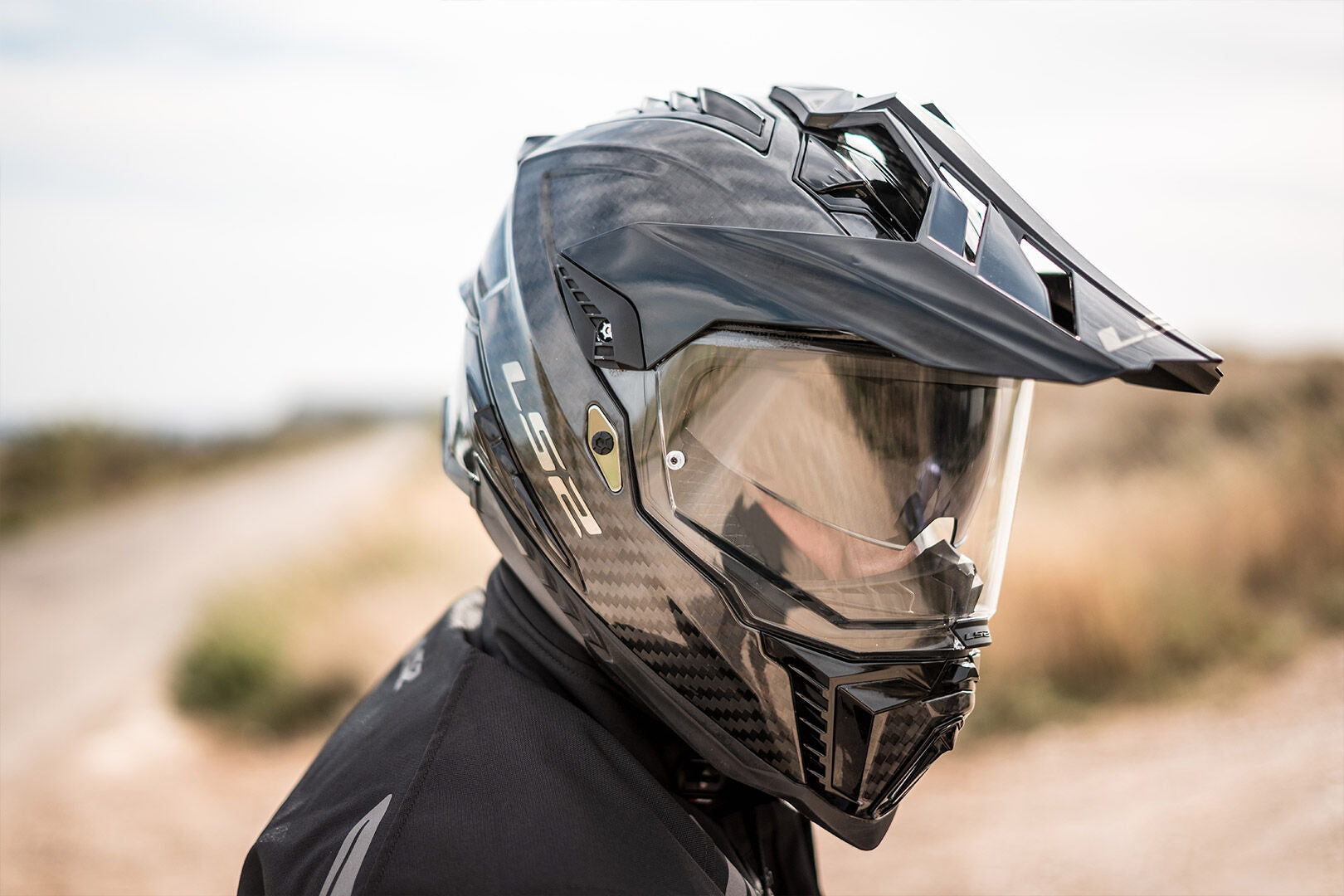 LS2 MX701 EXPLORER SOLID MATT BLACK-06 - SECURTEX MOTOR S.L (t/a MaximoMoto)