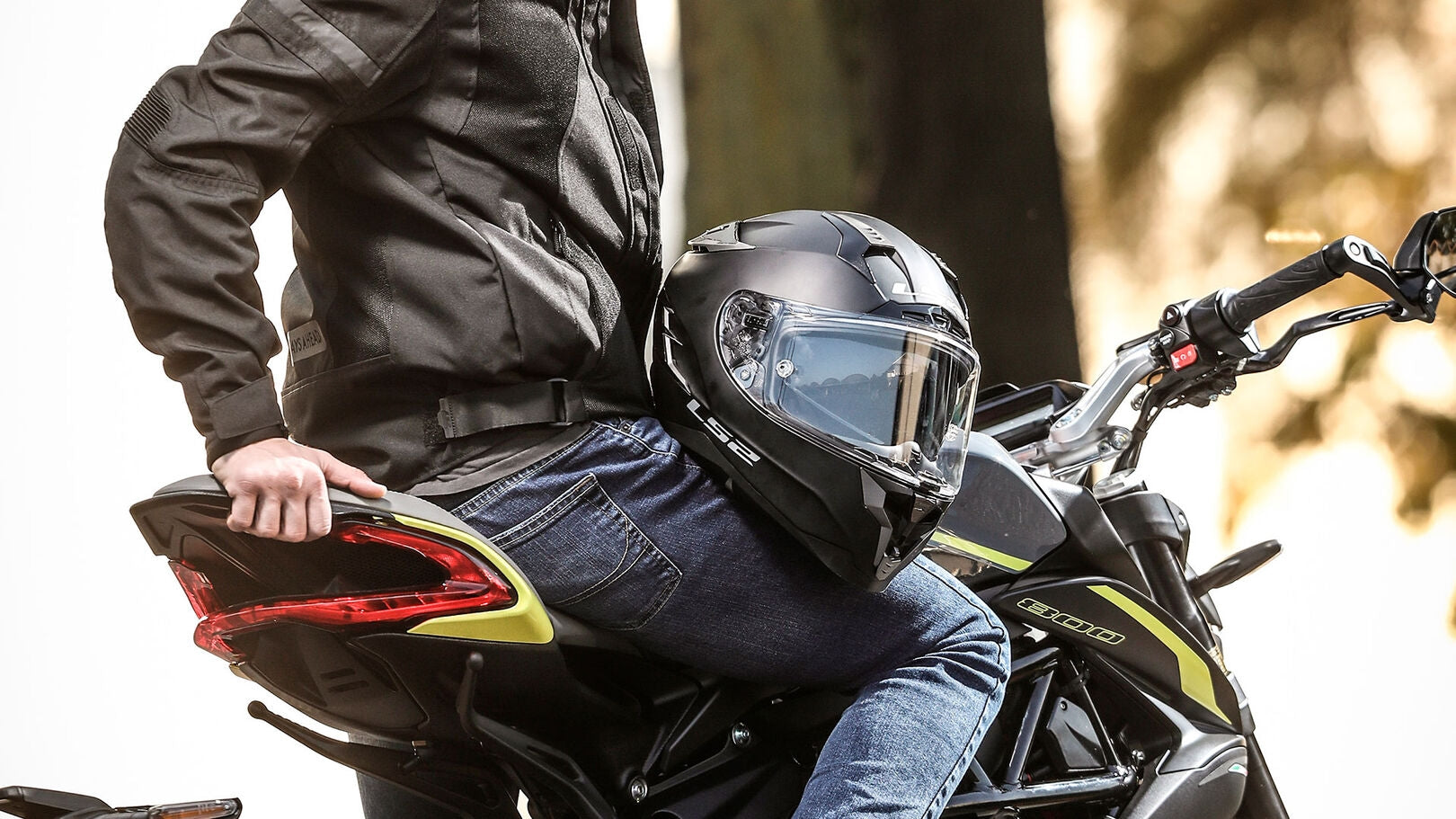 LS2 FF327 CHALLENGER SOLID MATT BLACK - SECURTEX MOTOR S.L (t/a MaximoMoto)