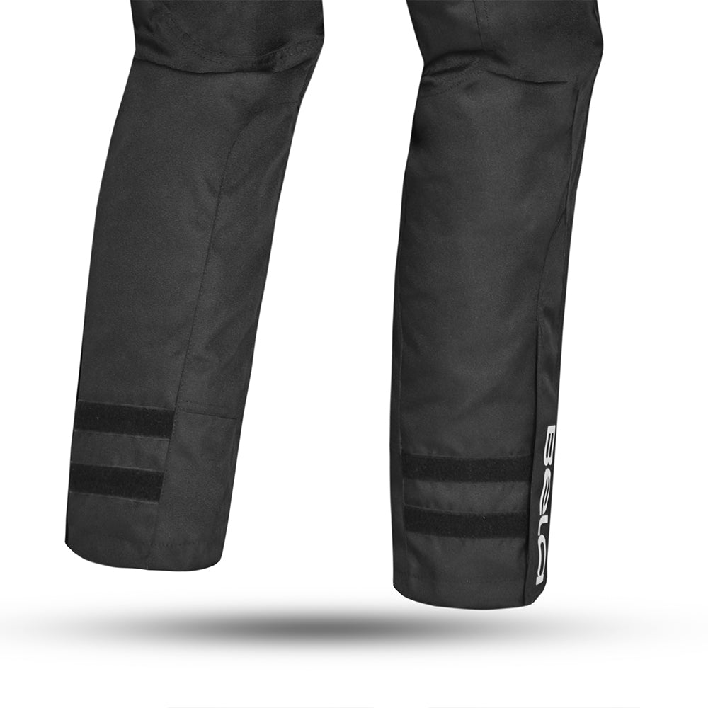 BELA - Pantalon Calm Digger Man 32L Negro/Azul - SECURTEX MOTOR S.L (t/a MaximoMoto)