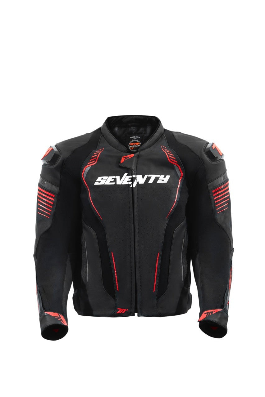 SEVENTY SD-JL24 Spoiler Chaqueta de cuero para motocicleta para hombre negra/roja