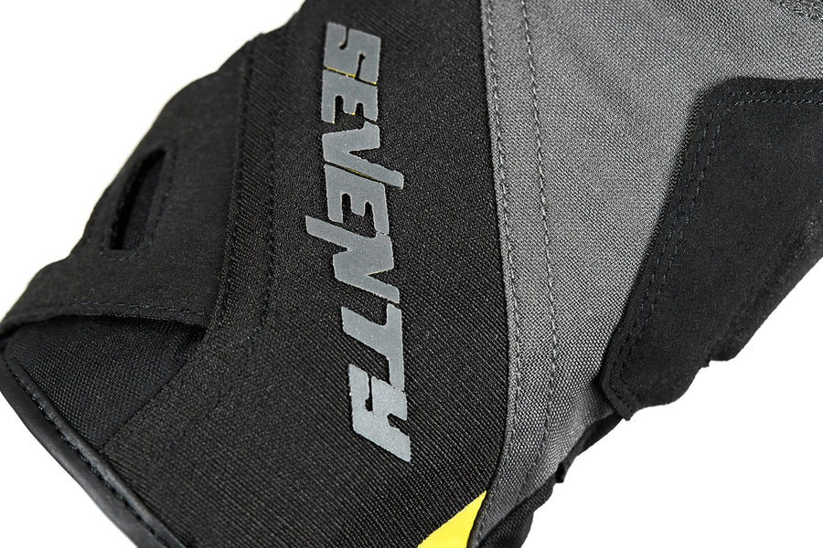SEVENTY SD-T55 ATAK Guantes Deportivos Para Motocicleta Para Hombre Gris Negro/Amarillo Fluor - SECURTEX MOTOR S.L (t/a MaximoMoto)