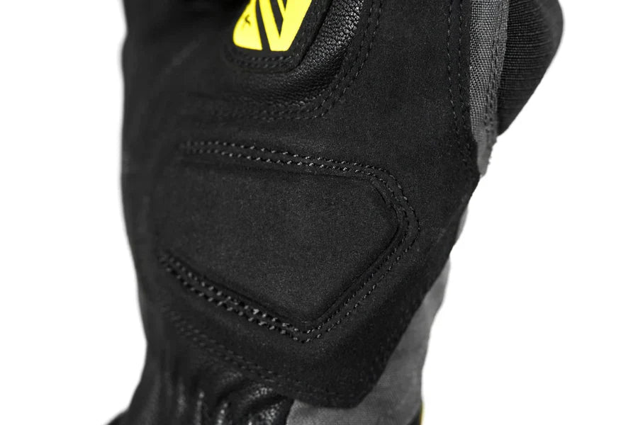 SEVENTY SD-T55 ATAK Guantes Deportivos Para Motocicleta Para Hombre Gris Negro/Amarillo Fluor - SECURTEX MOTOR S.L (t/a MaximoMoto)
