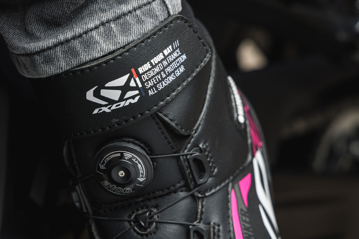 IXON- BOTAS RANKER WP LADYBLACK/WHITE/FUSHIA - SECURTEX MOTOR S.L (t/a MaximoMoto)