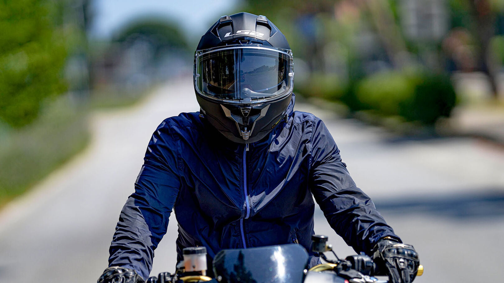 LS2 FF327 CHALLENGER SOLID MATT BLACK - SECURTEX MOTOR S.L (t/a MaximoMoto)