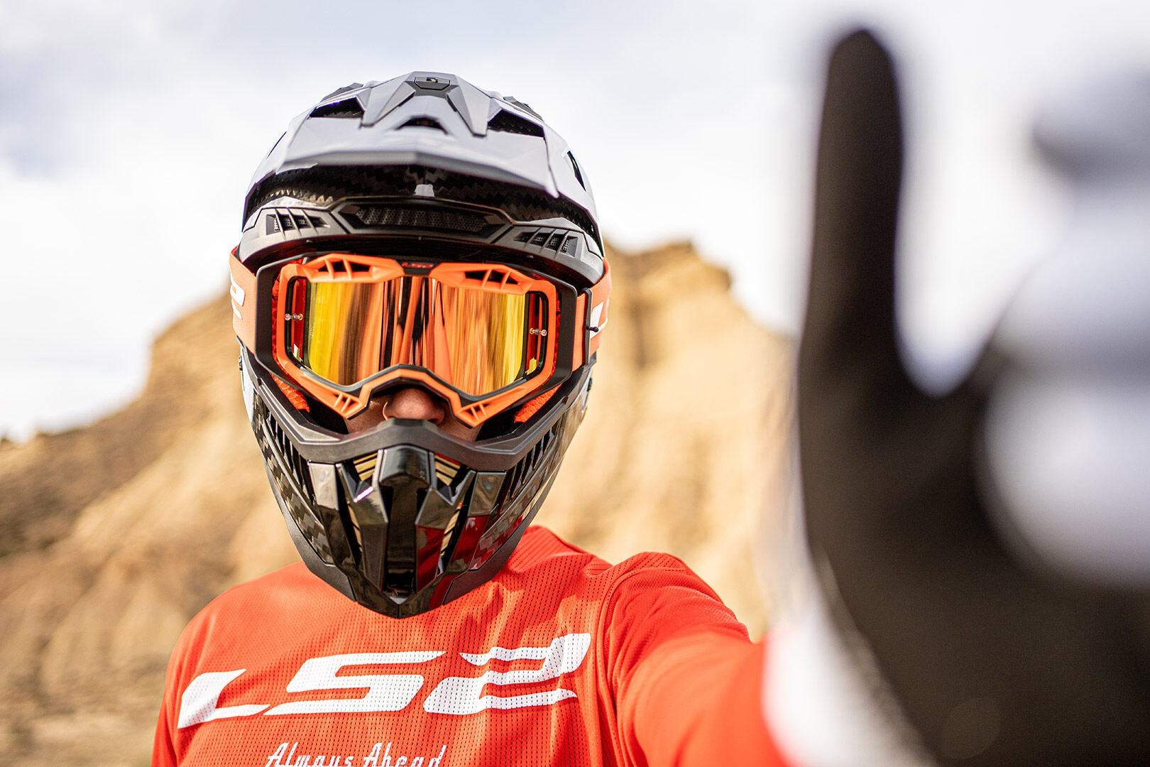 LS2 MX703 C X-FORCE FIRESKULL VIOLET - SECURTEX MOTOR S.L (t/a MaximoMoto)