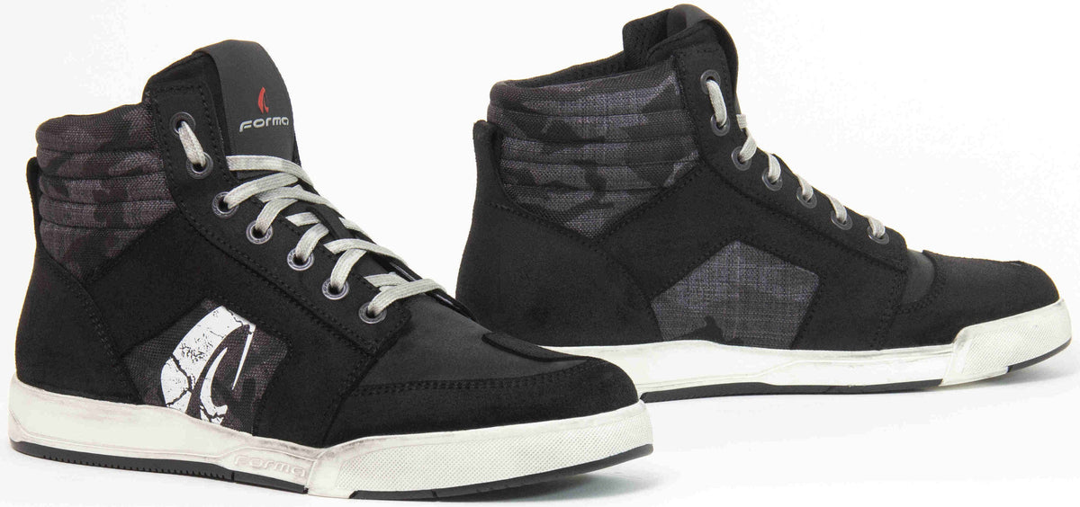 FORMA- BOTAS GROUND DRY BLACK/CAMOUFLAGE