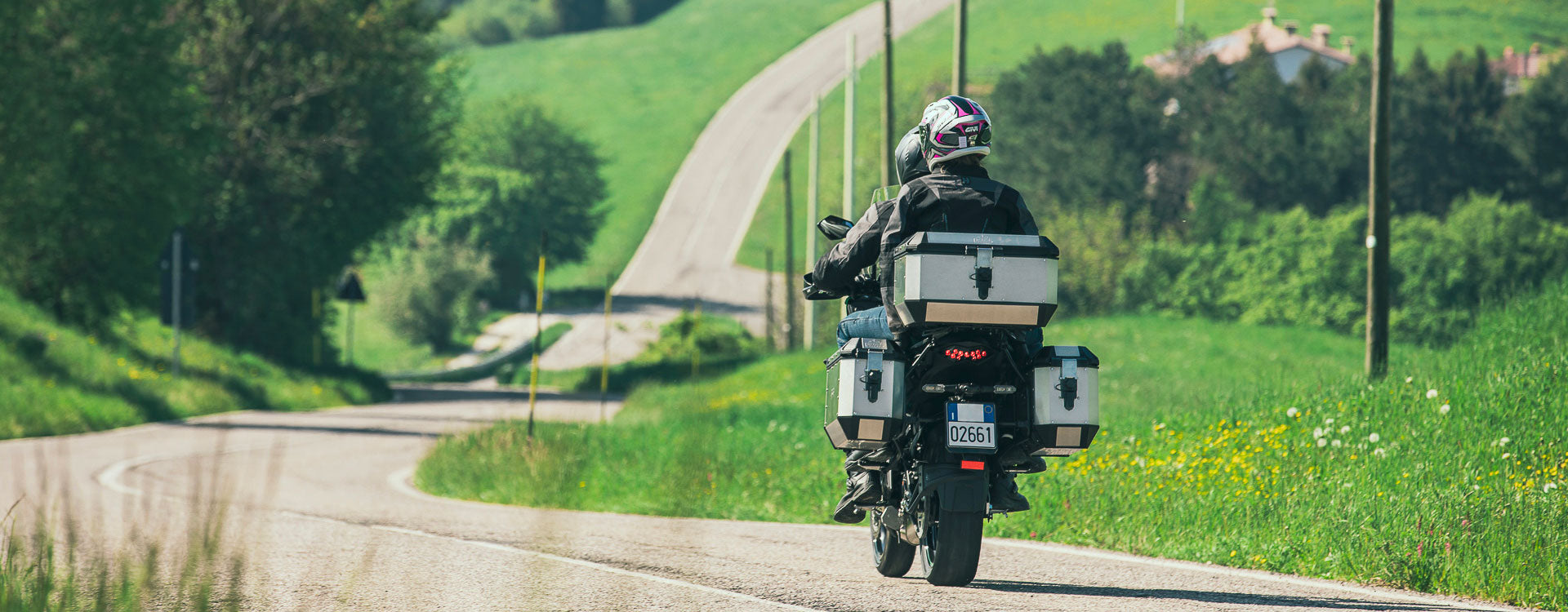 GIVI Trekker Alaska Maleta Moto Aluminio Bolsa 56 L - SECURTEX MOTOR S.L (t/a MaximoMoto)